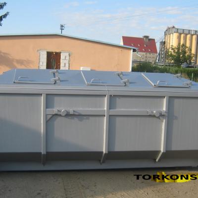 KP 7 zamknięty z klapami